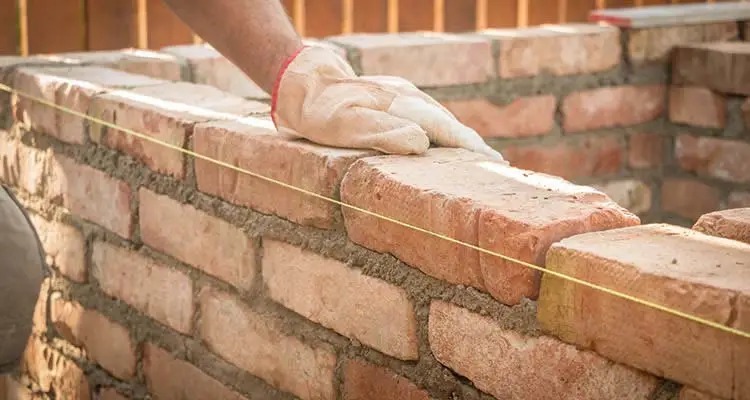 آجر نسوز چه تفاوتی با آجر معمولی دارد و کدام یک برای کوره مناسب است؟